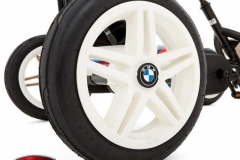 berg-gokart-na-pedal-bmw-street-racer-kola